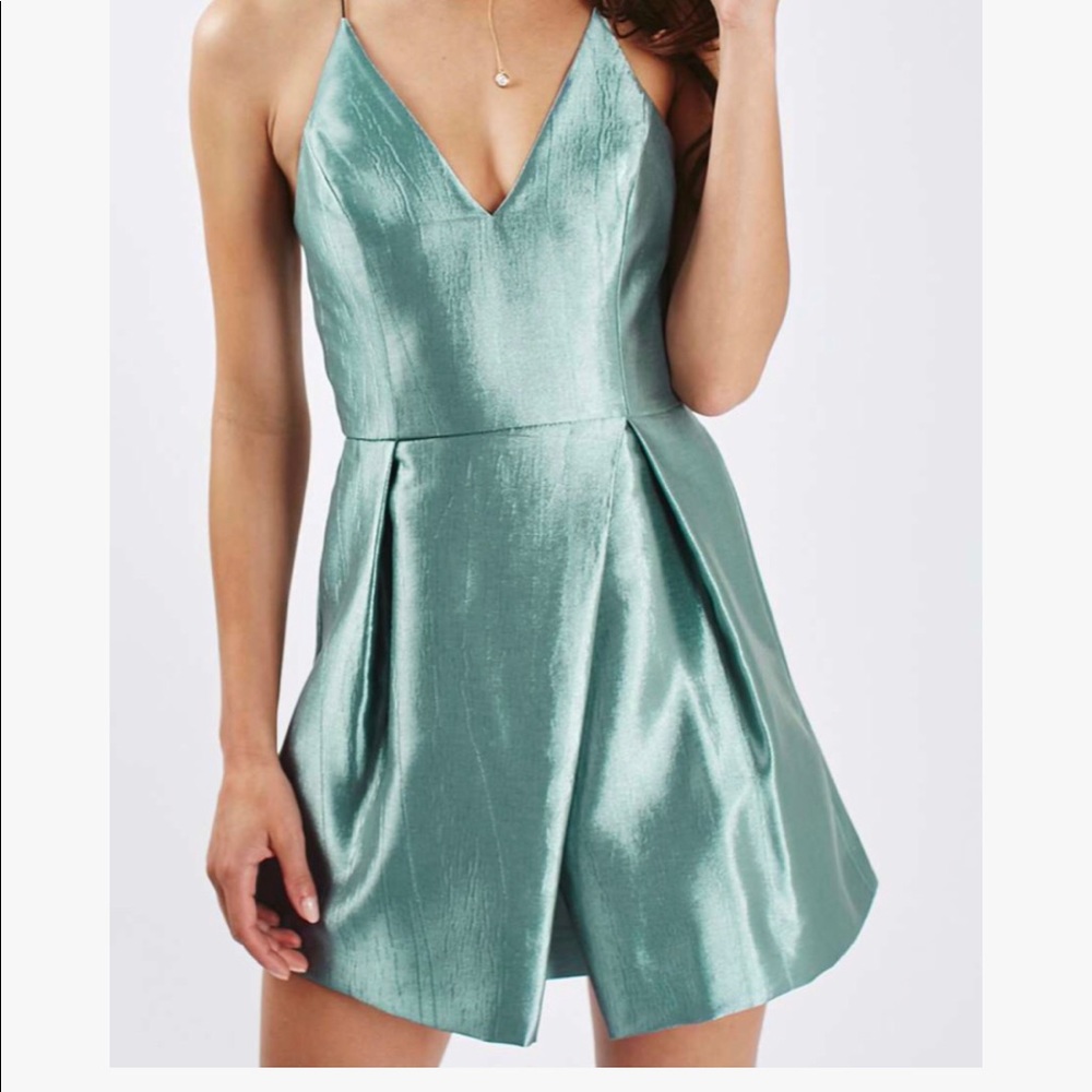 TOPSHOP SIZE 4 -CRINKLE SATIN DRESS!!!